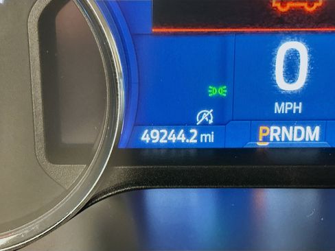 Used 2024 Ford Expedition XLT image 19