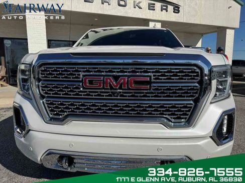 Used 2019 GMC Sierra 1500 Denali w/ Denali Ultimate Package image 3