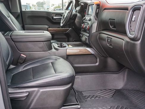 Used 2020 Chevrolet Silverado 1500 RST image 12