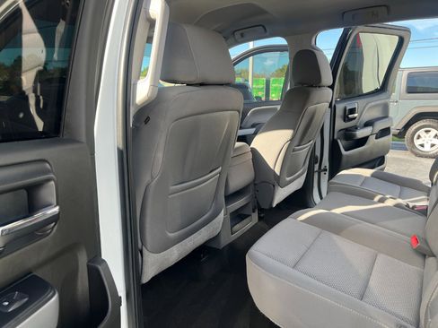 Used 2015 Chevrolet Silverado 1500 LT w/ LT Convenience Package image 18