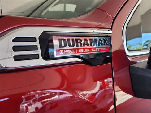 Used 2024 GMC Sierra 2500 Denali w/ Denali Reserve Package image 5