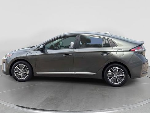 Used 2022 Hyundai Ioniq SE FWD image 7
