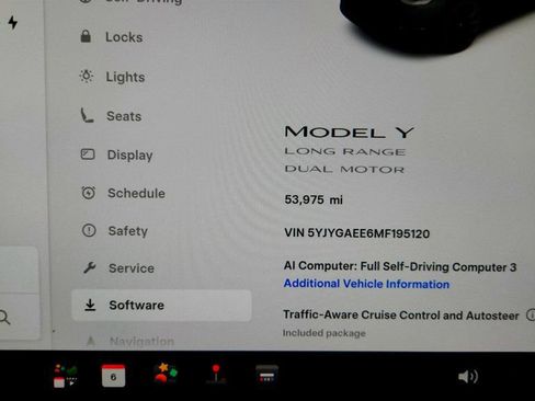Used 2021 Tesla Model Y Long Range AWD/4WD image 12