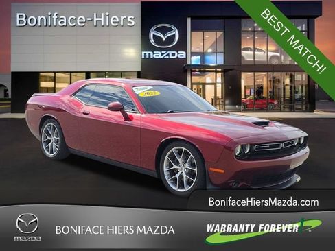 Used 2022 Dodge Challenger GT RWD image 1