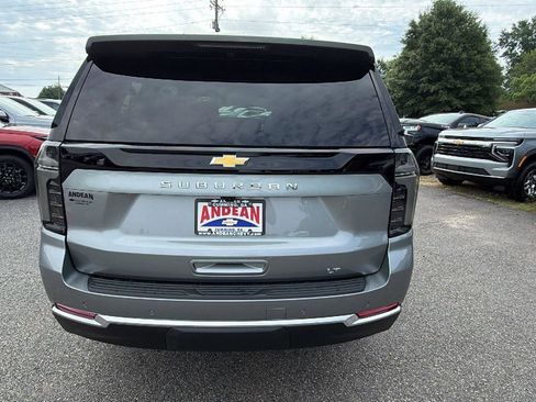 New 2026 Chevrolet Suburban LT w/ Comfort Package RWD image 6