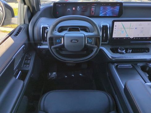 New 2025 Ford Expedition Tremor image 16