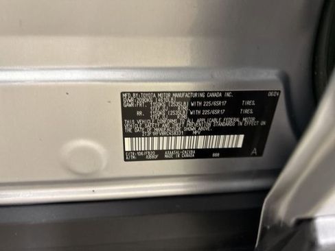 Used 2024 Toyota RAV4 LE image 36