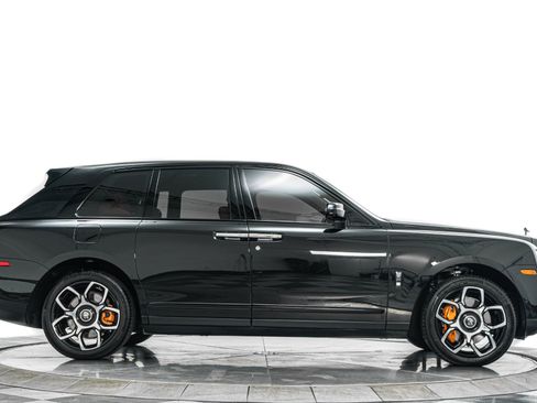 Used 2024 Rolls-Royce Cullinan Black Badge w/ Driver's Package AWD/4WD image 54