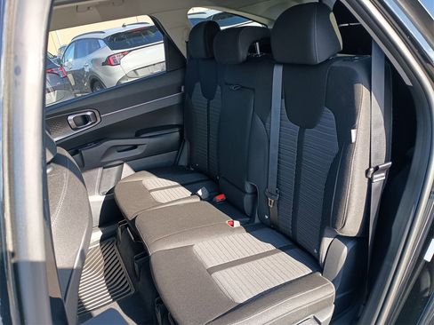 New 2026 Kia Sorento LX image 28