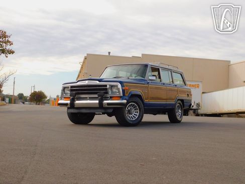 Used 1989 Jeep Grand Wagoneer AWD/4WD image 22
