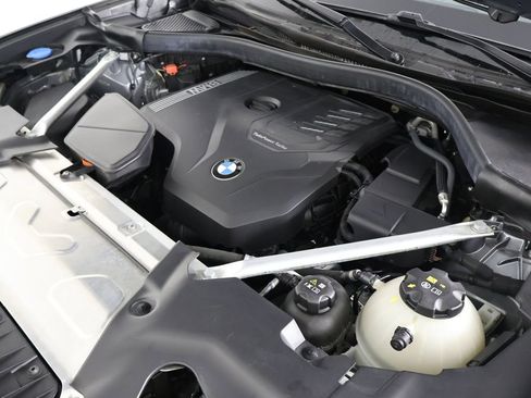 Used 2023 BMW X3 xDrive30i w/ Premium Package image 11
