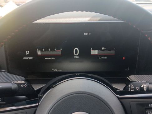 Used 2025 Nissan Kicks SR FWD image 20
