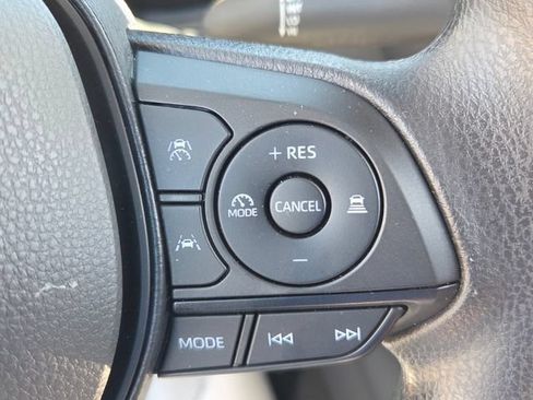Used 2026 Toyota Corolla LE FWD image 23
