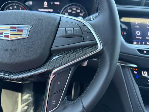 Certified 2022 Cadillac XT5 Sportv w/ Technology Package AWD/4WD image 29