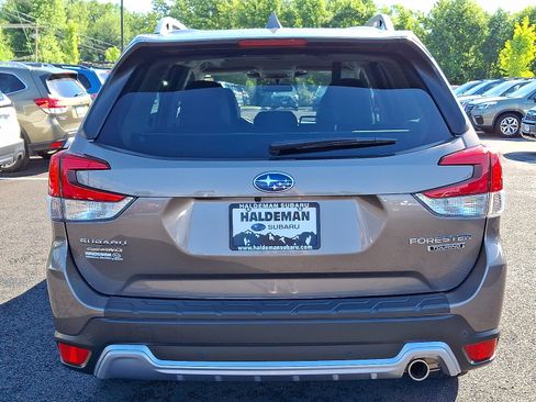 Certified 2023 Subaru Forester Touring AWD/4WD image 5