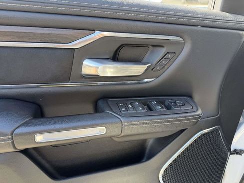 Used 2025 RAM 1500 Laramie image 22