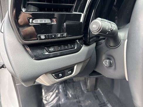 Used 2023 Lexus RX 350 FWD w/ Accessory Package image 41