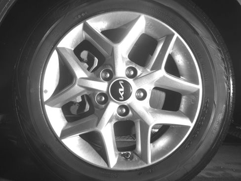 Used 2025 Kia Soul LX w/ LX Technology Package image 12