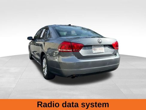 Used 2014 Volkswagen Passat Wolfsburg Edition image 3