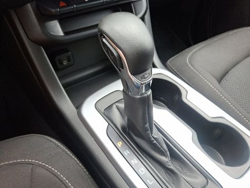 Used 2022 Chevrolet Colorado LT w/ LT Convenience Package image 15