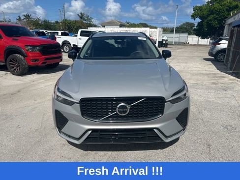 Used 2024 Volvo XC60 B5 Plus w/ Protection Package Premier image 5
