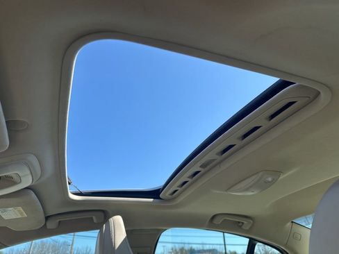 Used 2014 Volvo S60 T5 FWD image 22