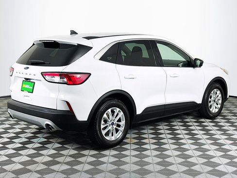 Used 2022 Ford Escape SE w/ Convenience Package image 10