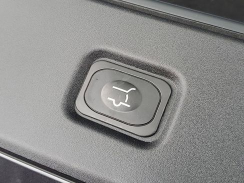 New 2025 Ford Expedition Platinum w/ Stealth Performance Package image 29