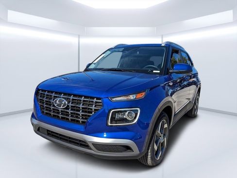 New 2025 Hyundai Venue Limited image 7