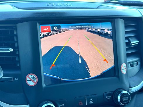 Used 2024 RAM 3500 Big Horn image 28