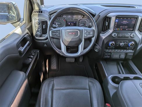 Used 2019 GMC Sierra 1500 SLT image 17