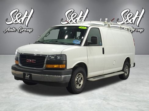 Used 2017 GMC Savana 2500 image 12