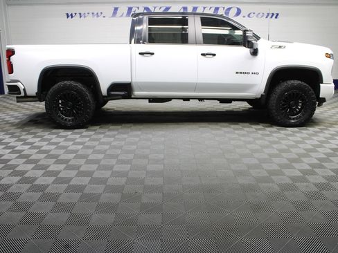 Used 2024 Chevrolet Silverado 2500 LT w/ Z71 Sport Edition AWD/4WD image 3