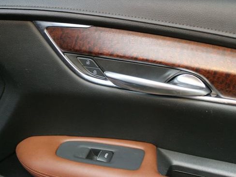 Used 2021 Cadillac XT5 Sportv AWD/4WD image 9