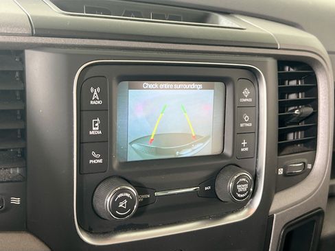 Used 2017 RAM 1500 Express w/ Express Value Package AWD/4WD image 13