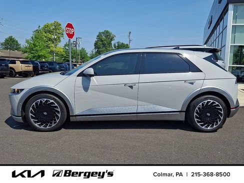 Used 2023 Hyundai Ioniq 5 Limited w/ Cargo Package AWD/4WD image 9