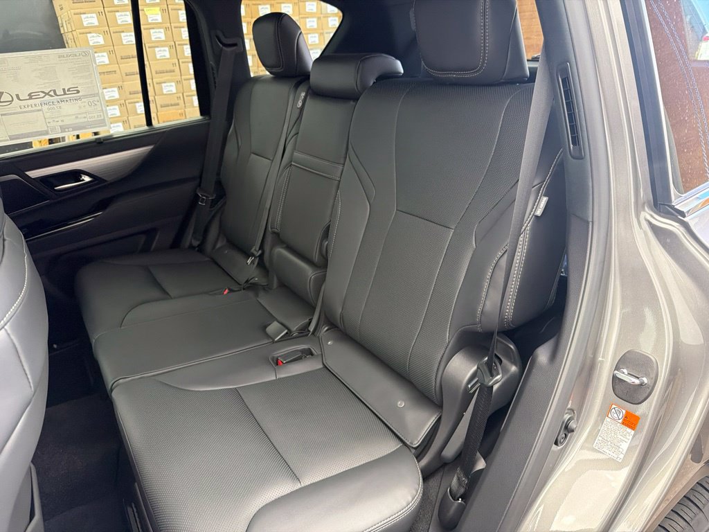 New 2026 Lexus LX 700h F Sport AWD/4WD image 22