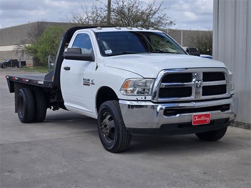 Used 2018 RAM 3500 Tradesman w/ Power & Remote Entry Group image 6