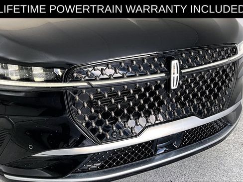 Used 2024 Lincoln Nautilus Black Label AWD/4WD image 36