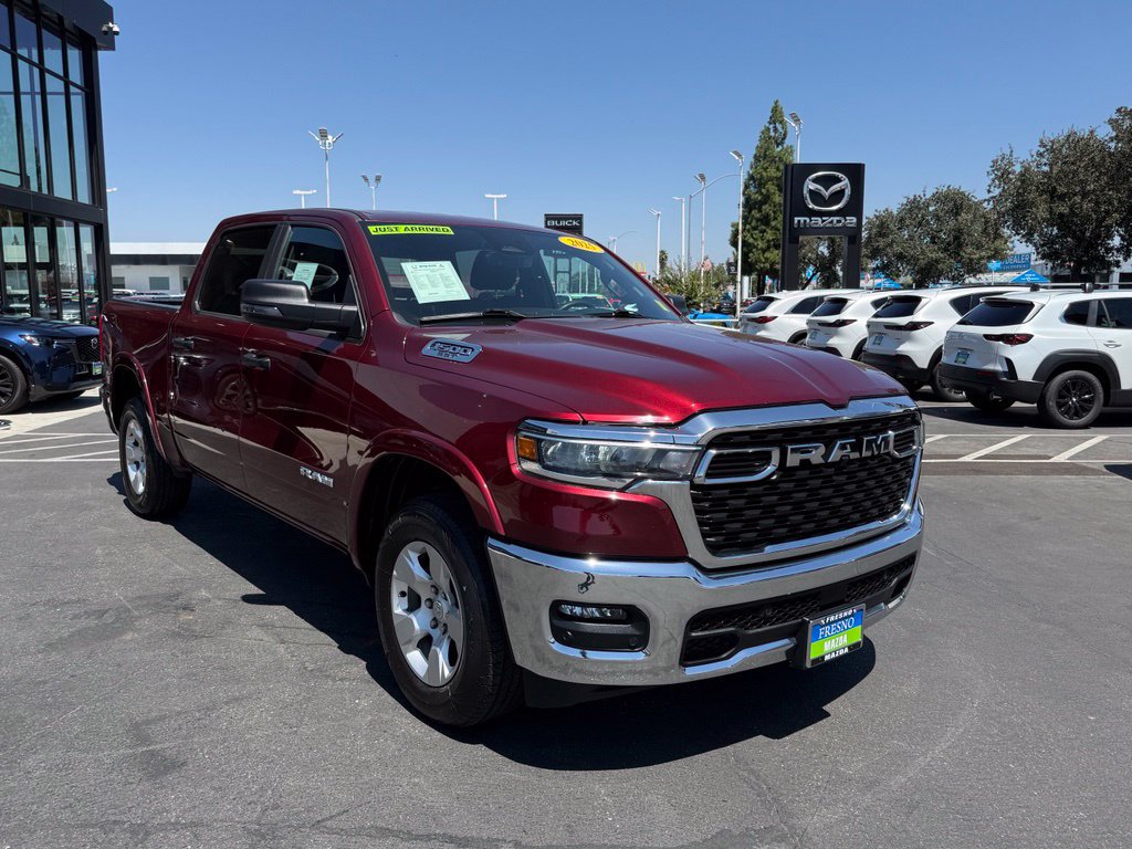 Used 2025 RAM 1500 Big Horn AWD/4WD image 2