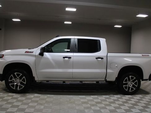 Used 2020 Chevrolet Silverado 1500 LT Trail Boss image 58