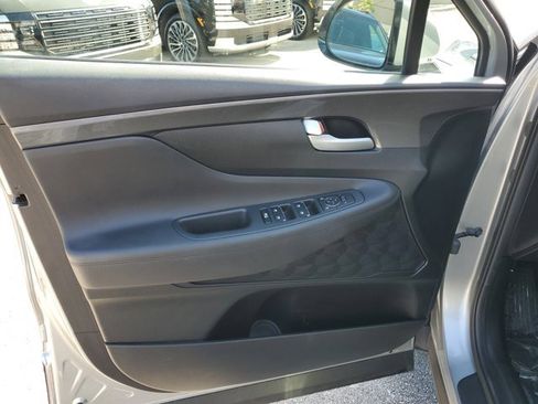 Used 2022 Hyundai Santa Fe SEL w/ Convenience Package image 16