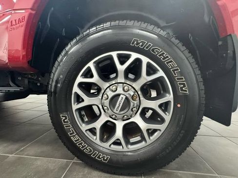 Used 2021 Ford F350 Lariat w/ Lariat Ultimate Package AWD/4WD image 25