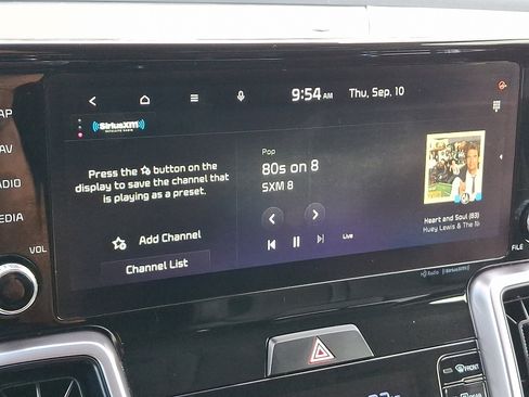 Used 2023 Kia Sorento EX AWD/4WD image 17