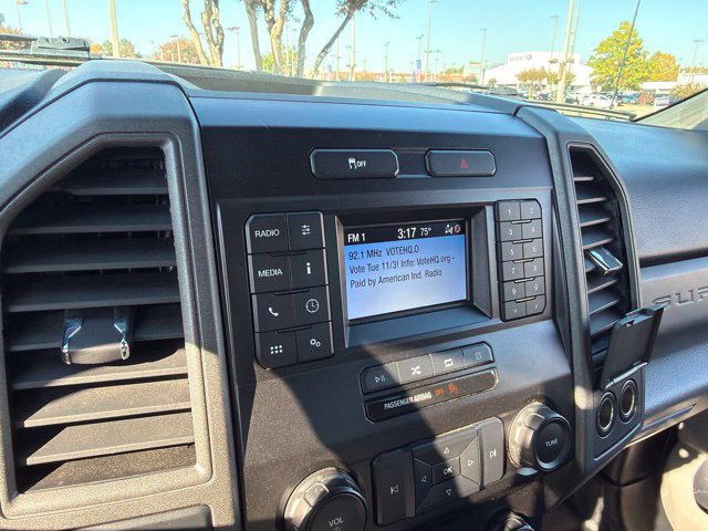 Used 2021 Ford F250 XL w/ Power Equipment Group AWD/4WD image 5