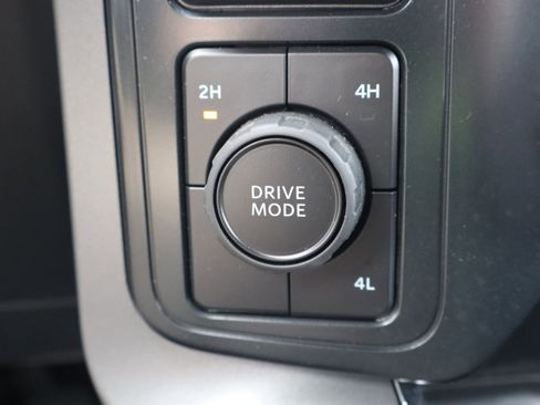 Used 2025 Ford F150 XLT w/ Equipment Group 302A MID AWD/4WD image 27