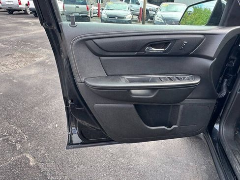 Used 2014 Chevrolet Traverse LT w/ All-Star Edition FWD image 11