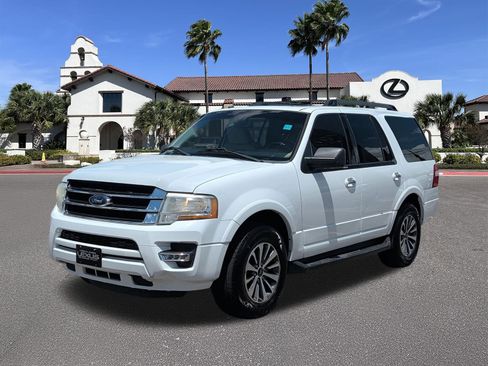Used 2016 Ford Expedition XLT RWD image 5