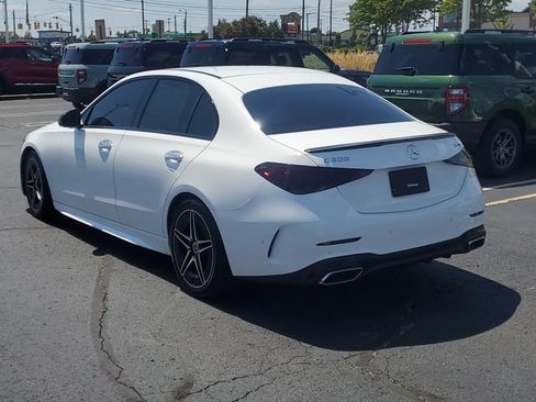 Used 2022 Mercedes-Benz C 300 4MATIC Sedan image 4