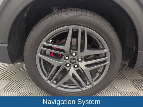 Used 2025 Ford Explorer ST w/ Sun And Sound Package image 19